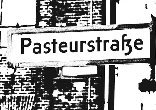Postkarte Berlin, Prenzlauer Berg: Pasteurstraße von tobios publishing