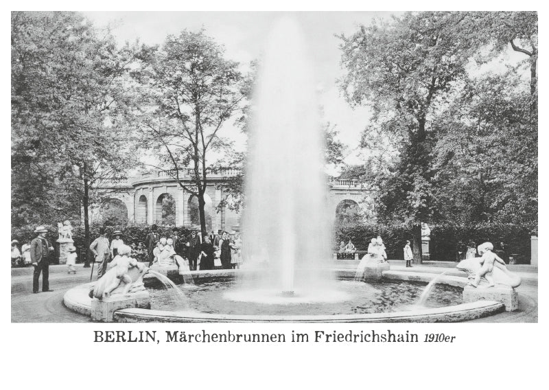 Prenzlauer Berg Poskartenset 02, Karte 08: Delphinbrunnen im Volkspark Friedrichshain um 1913