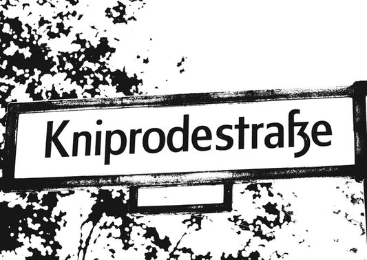 Postkarte Berlin, Prenzlauer Berg: Kniprodestraße von tobios publishing