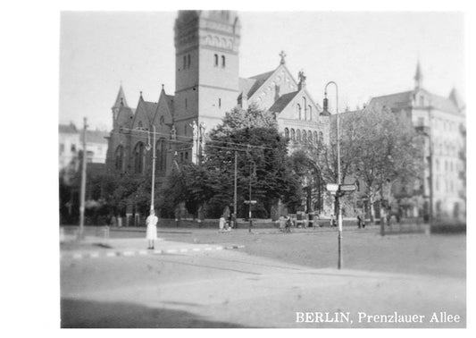 Postkarte Berlin: Prenzlauer Allee/Immanuelkirchstr. von tobios publishing