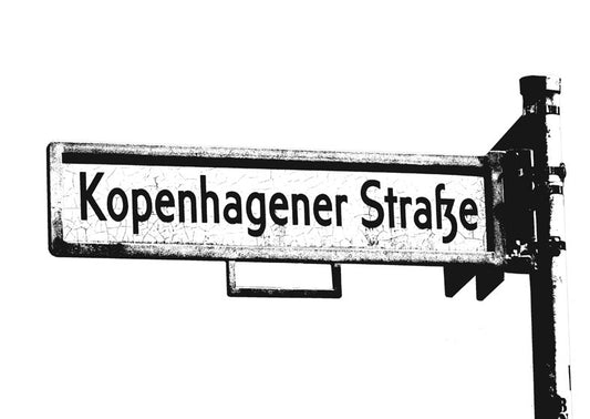 Postkarte Berlin, Prenzlauer Berg: Kopenhagener Straße von tobios publishing