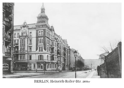 02_Prenzlauer_Berg_Poskartenset_01_Karte_02_Heinrich Roller Strasse_[damals_Heinersdorfer_Strasse]_um_1907